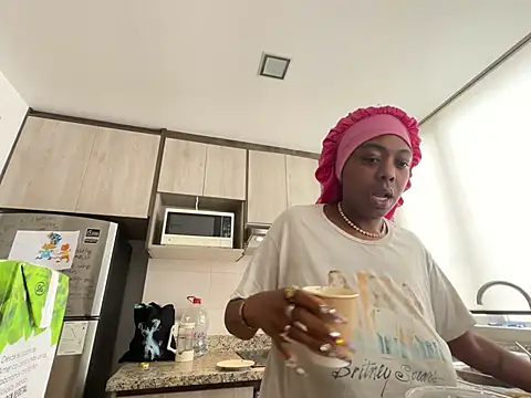 ChocolateCakeQueen online show from February 2026 05:16:02 PM