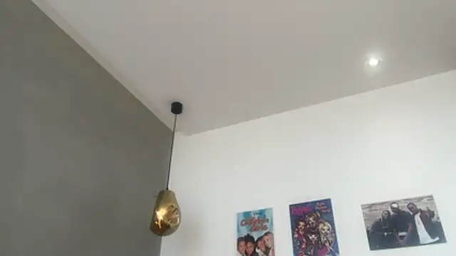 ChocolateCakeQueen online show from May 2026 04:24:01 PM