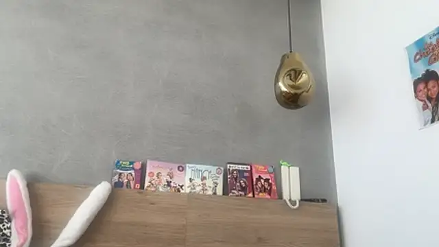 ChocolateCakeQueen online show from June 2026 01:45:02 PM