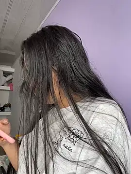 Snapshot of hannahb-e chatting on January 2025 05:19:01 PM hannahb-e online show from January 2025 05:19:01 PM