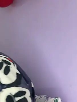 Snapshot of hannahb-e chatting on February 2025 10:14:02 PM hannahb-e online show from February 2025 10:14:02 PM