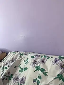 Snapshot of hannahb-e chatting on March 2025 06:56:01 PM hannahb-e online show from March 2025 06:56:01 PM