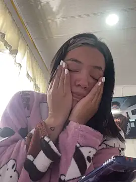 Snapshot of hannahb-e chatting on March 2025 05:58:01 PM hannahb-e online show from March 2025 05:58:01 PM