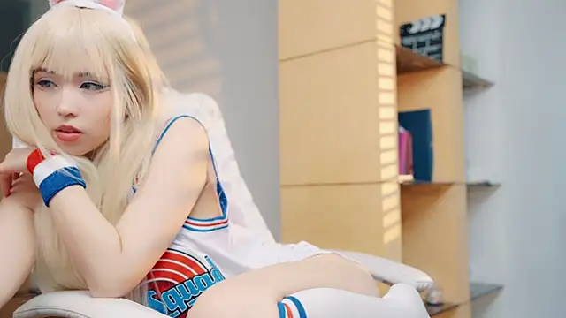 Snapshot of sigmasian chatting on December 2024 05:02:01 AM sigmasian online show from December 2024 05:02:01 AM