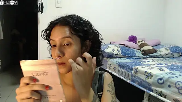 Snapshot of AlinaWoolf_ chatting on September 2025 11:38:02 PM AlinaWoolf online show from September 2025 11:38:02 PM