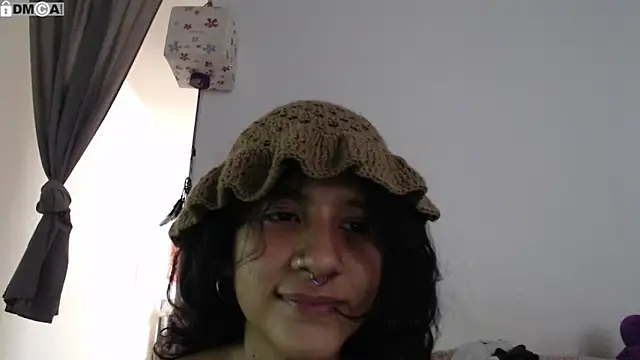 AlinaWoolf  online show from February 2026 02:40:02 PM