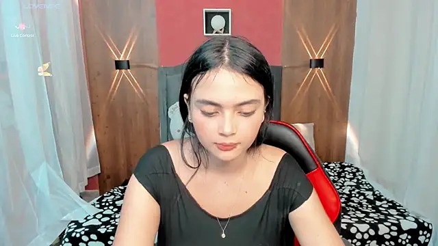 Snapshot of Sarah_angell chatting on January 2025 08:04:01 PM Sarah angell online show from January 2025 08:04:01 PM