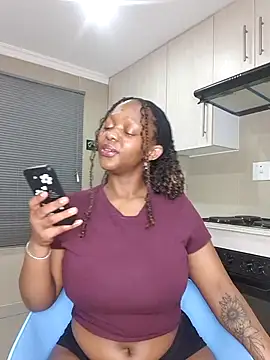 Snapshot of Jazmine-Blue chatting on October 2025 10:10:01 PM Jazmine-Blue online show from October 2025 10:10:01 PM