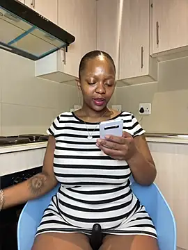 Snapshot of Jazmine-Blue chatting on July 2026 07:32:02 AM Jazmine-Blue online show from July 2026 07:32:02 AM