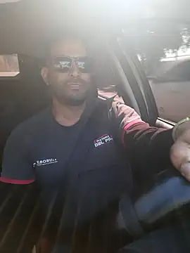 hecwil8 online show from September 2025 03:35:02 PM