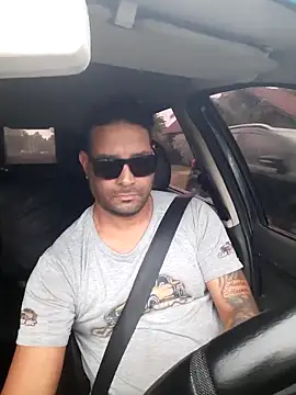 hecwil8 online show from November 2025 11:21:01 AM