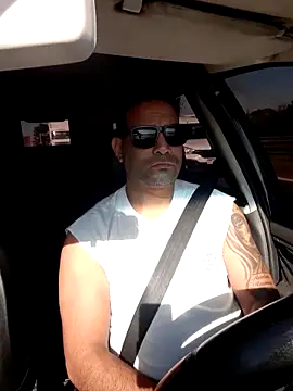 hecwil8 online show from November 2025 11:24:02 AM