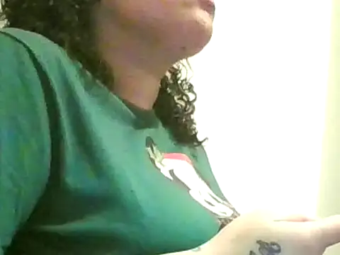 Snapshot of flakoGang chatting on October 2025 10:21:02 PM flakoGang online show from October 2025 10:21:02 PM