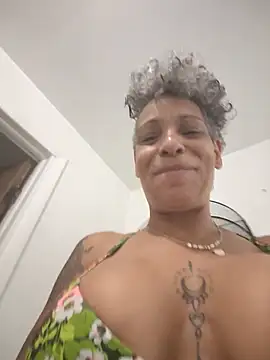 CeceilaMoon online show from June 2026 04:06:01 PM