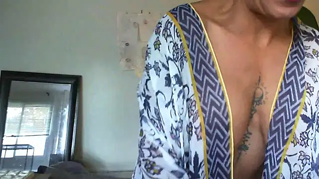 CeceilaMoon online show from June 2026 07:30:02 PM
