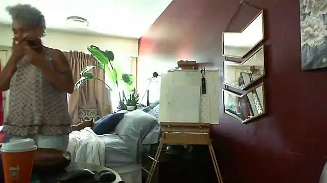 CeceilaMoon online show from July 2026 04:33:02 PM