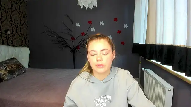 IsabellaBler online show from February 2026 01:00:02 PM