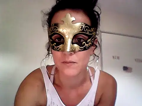 Snapshot of Masquegirlmysterious chatting on September 2025 11:59:01 AM Masquegirlmysterious online show from September 2025 11:59:01 AM