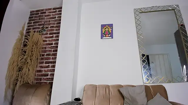 sharlot evans  online show from April 2026 03:50:02 AM