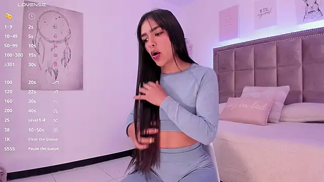 Snapshot of Michelle_se chatting on January 2025 11:08:01 PM Michelle se online show from January 2025 11:08:01 PM