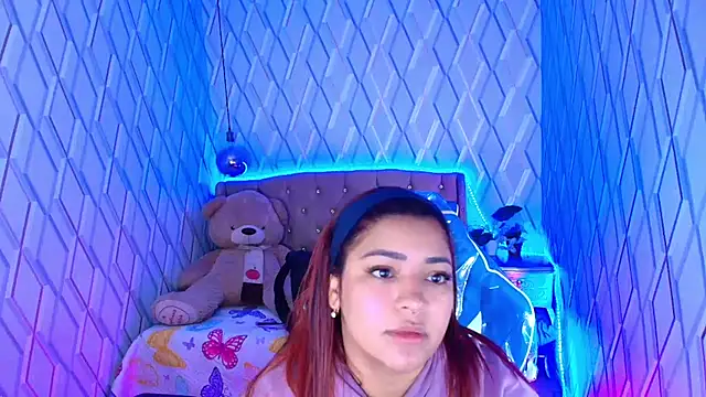 NicolleTaylor online show from November 2025 03:30:02 AM