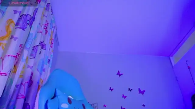 NicolleTaylor online show from May 2026 03:24:02 AM