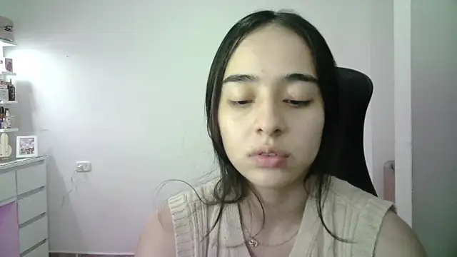 Snapshot of aineangeel chatting on February 2026 01:26:01 AM aineangeel online show from February 2026 01:26:01 AM