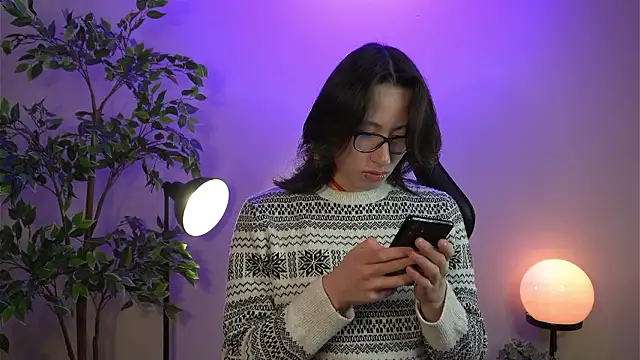 SrLuis18 online show from December 2024 11:25:01 PM