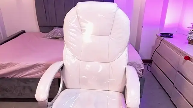 Snapshot of iam_sofiia chatting on February 2026 08:16:02 PM iam sofiia online show from February 2026 08:16:02 PM