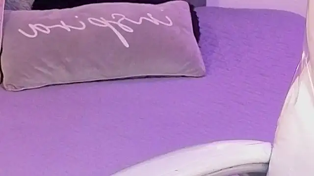 iam sofiia online show from March 2026 08:25:01 PM