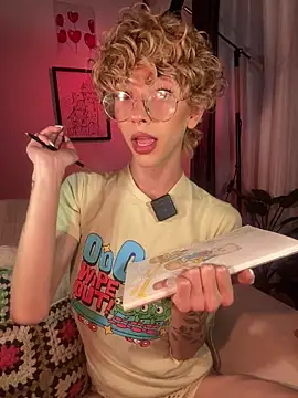 lyamthommpson online show from April 2026 02:54:01 AM