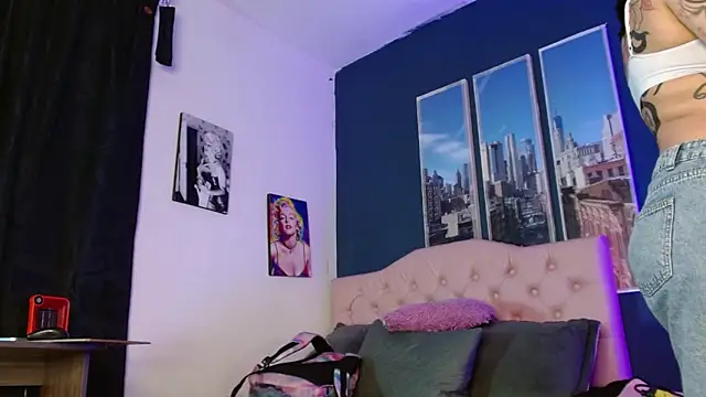 megan lover online show from May 2026 01:35:01 AM