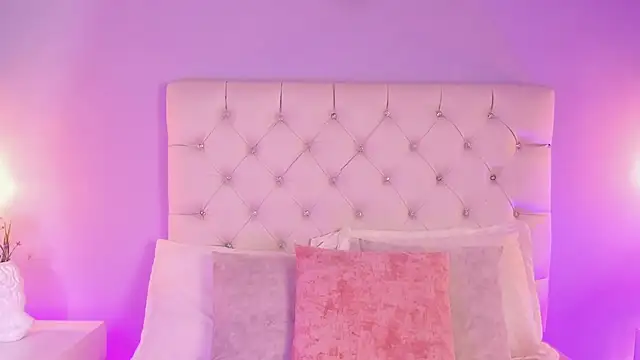 Brann tadzio online show from December 2024 06:59:02 PM