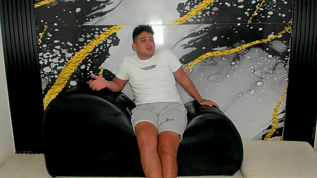 sweethot    online show from October 2025 02:46:02 PM