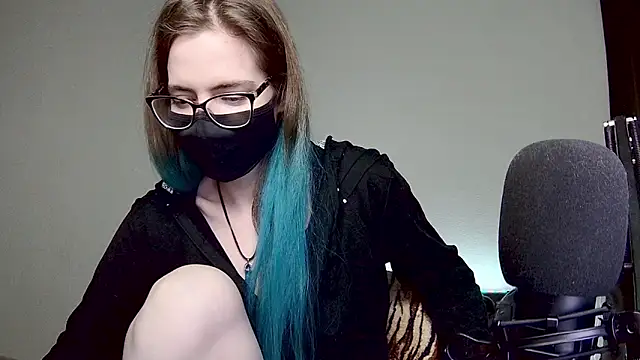 Snapshot of amber_candyfloss chatting on December 2024 01:47:01 AM amber candyfloss online show from December 2024 01:47:01 AM