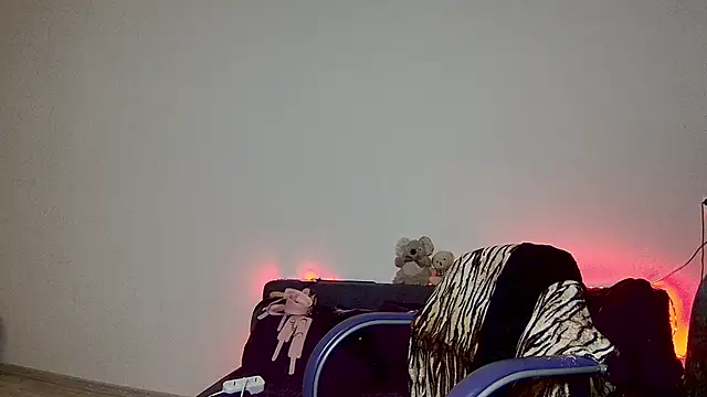 Snapshot of amber_candyfloss chatting on September 2025 06:04:02 AM amber candyfloss online show from September 2025 06:04:02 AM