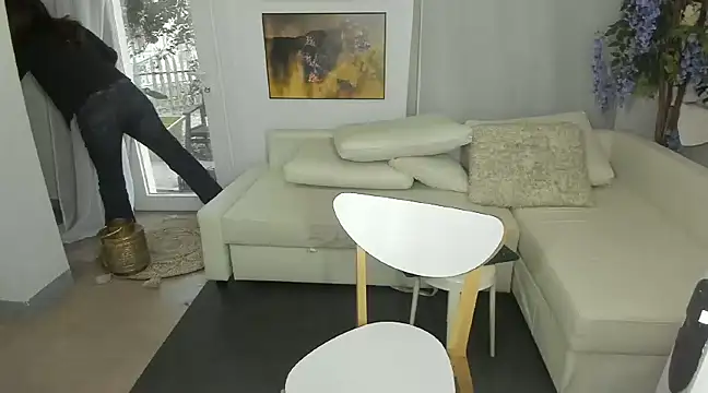 Snapshot of dulcey_john chatting on March 2025 10:02:01 AM dulcey john online show from March 2025 10:02:01 AM