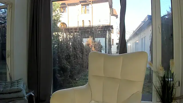 Selena Reeves online show from February 2025 07:04:02 AM