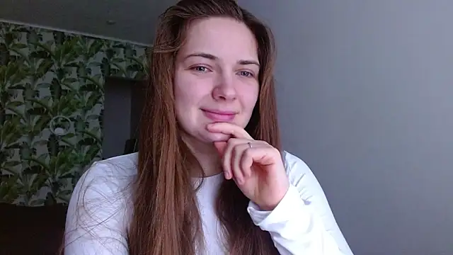 Olivia shine online show from February 2026 05:47:02 AM