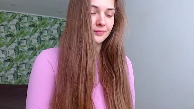 Olivia shine online show from April 2026 04:17:01 AM