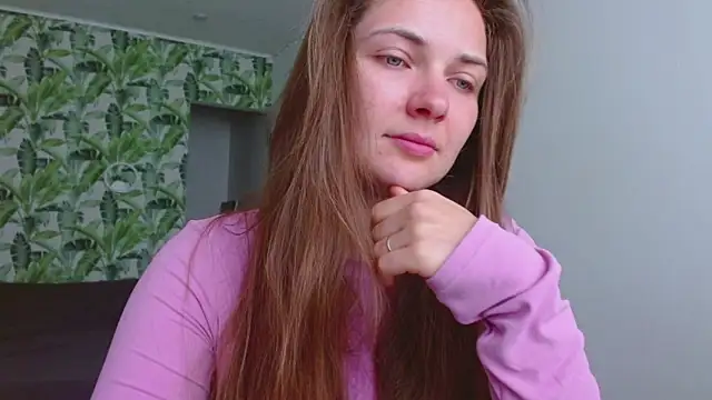 Olivia shine online show from May 2026 04:30:02 AM