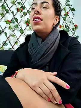 Emily Wane online show from October 2025 05:37:02 PM