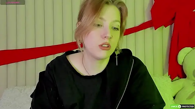 Snapshot of RachelCart chatting on April 2026 03:15:02 AM RachelCart online show from April 2026 03:15:02 AM