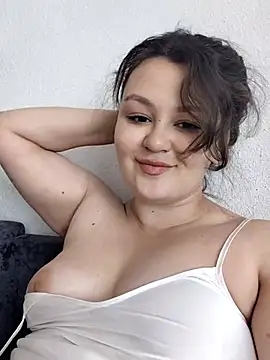 Snapshot of BlackCurly chatting on September 2025 06:45:02 AM BlackCurly online show from September 2025 06:45:02 AM