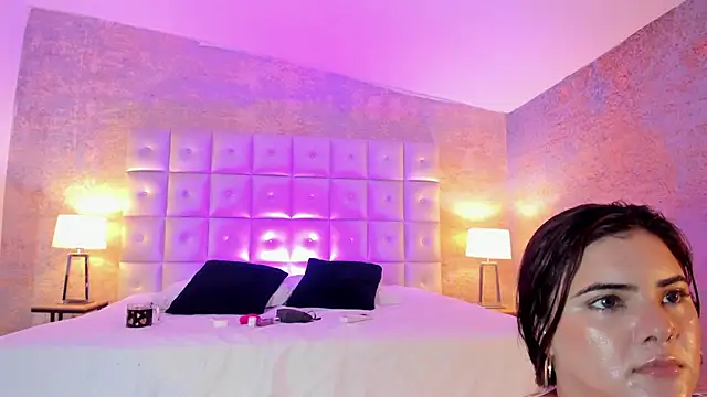 EVELIN MASON online show from September 2025 09:17:02 PM