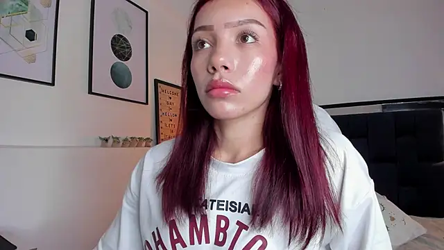 amysc online show from October 2025 01:52:01 PM