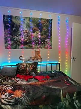 fatfabulous1981 online show from September 2025 06:02:01 AM