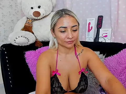 milf bigass  online show from November 2025 12:16:02 PM