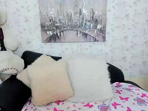 Snapshot of milf_bigass_ chatting on March 2026 01:11:01 PM milf bigass online show from March 2026 01:11:01 PM