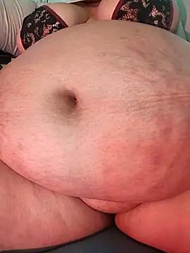 Snapshot of samy_belly32 chatting on February 2026 07:18:01 PM samy belly32 online show from February 2026 07:18:01 PM